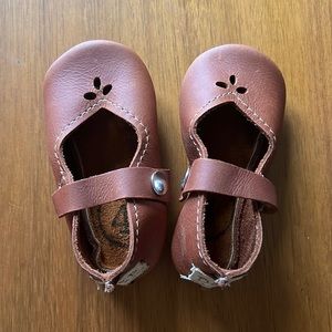 Duchess & Fox size 4